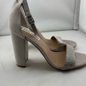 Steve Madden Gray Chunky Heel Sandals